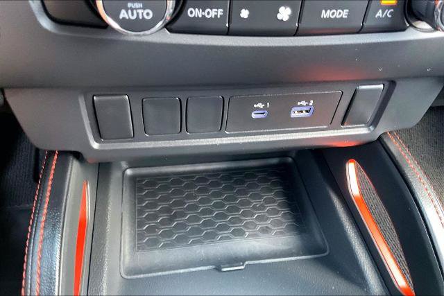 Used 2024 Nissan Frontier Pro-X RWD image 32