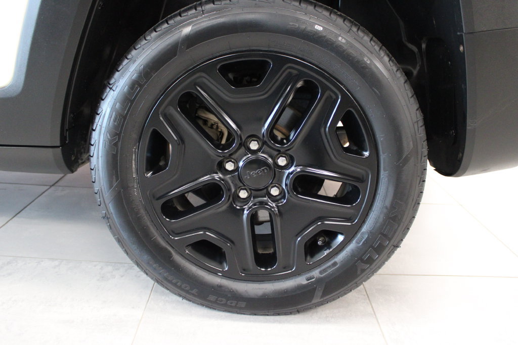 Used 2020 Jeep Renegade Sport AWD/4WD image 8