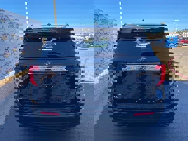 Certified 2022 Ford Explorer XLT image 4