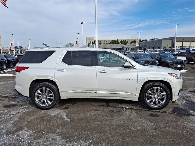 Used 2019 Chevrolet Traverse High Country w/ LPO, Floor Liner Package image 7
