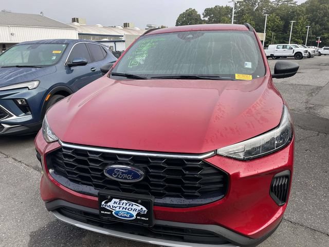 Certified 2025 Ford Escape ST-Line w/ Tech Pack #1 FWD image 2