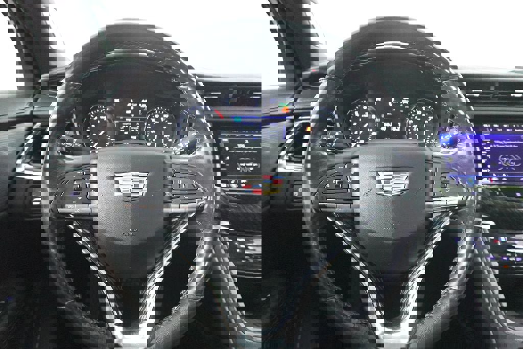 Used 2020 Cadillac XT6 Premium Luxury image 15