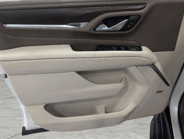 Used 2024 GMC Yukon XL Denali w/ Advanced Technology Package AWD/4WD image 29