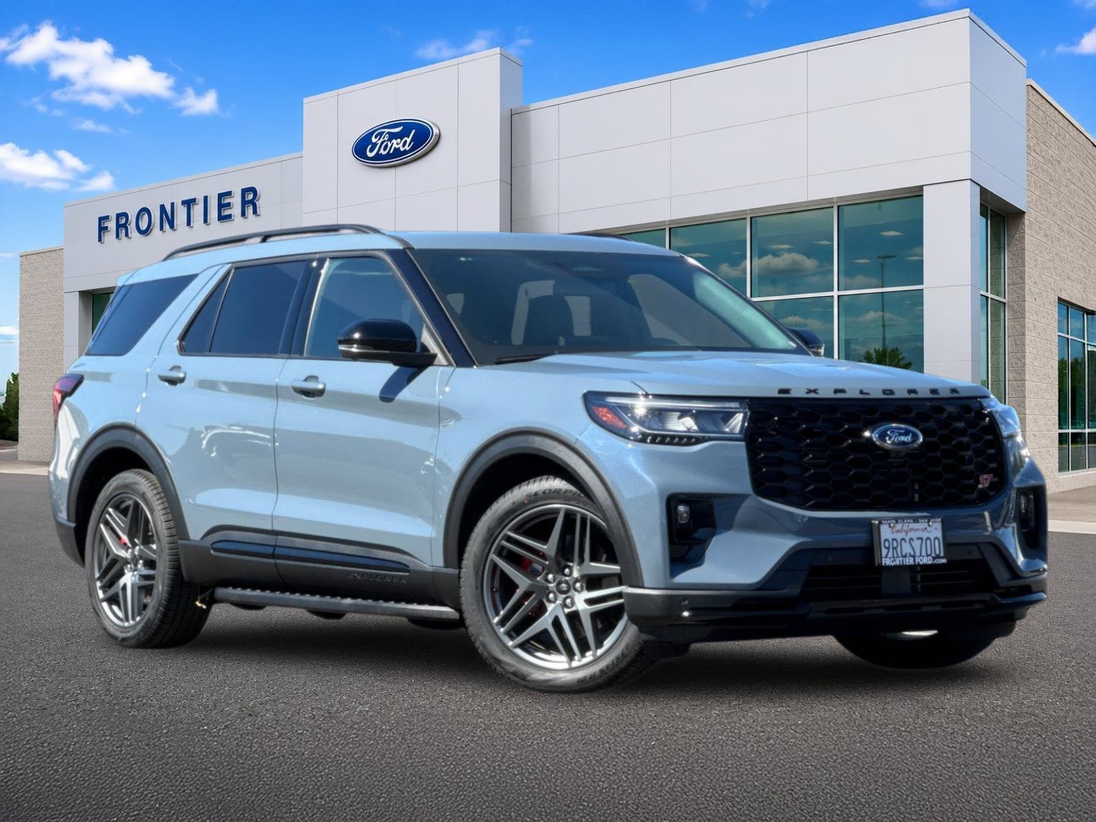 Certified 2025 Ford Explorer ST AWD/4WD image 1