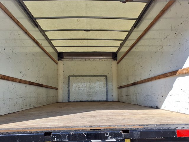 Certified 2022 Ford E-350 and Econoline 350 Super Duty RWD image 3