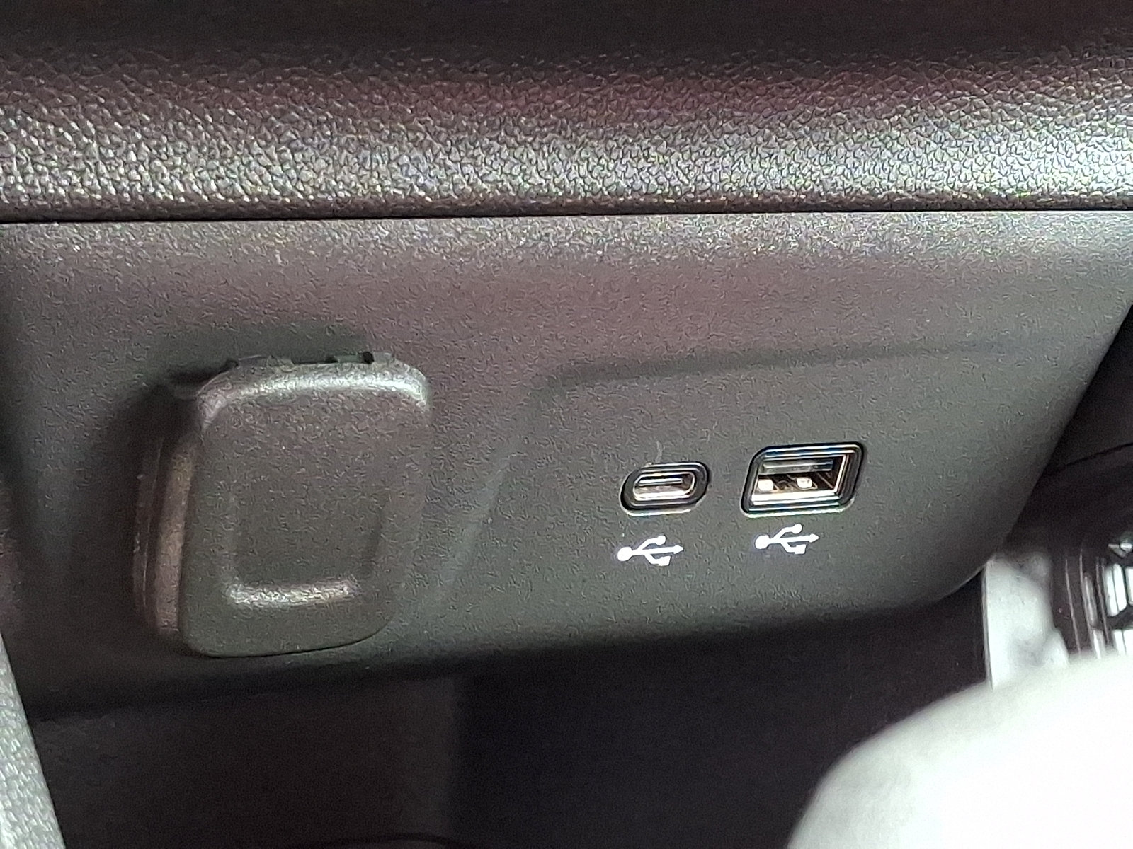 Used 2024 Chevrolet TrailBlazer LS w/ LS Convenience Package FWD image 26