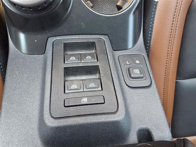 Certified 2024 Ford Bronco Outer Banks AWD/4WD image 11