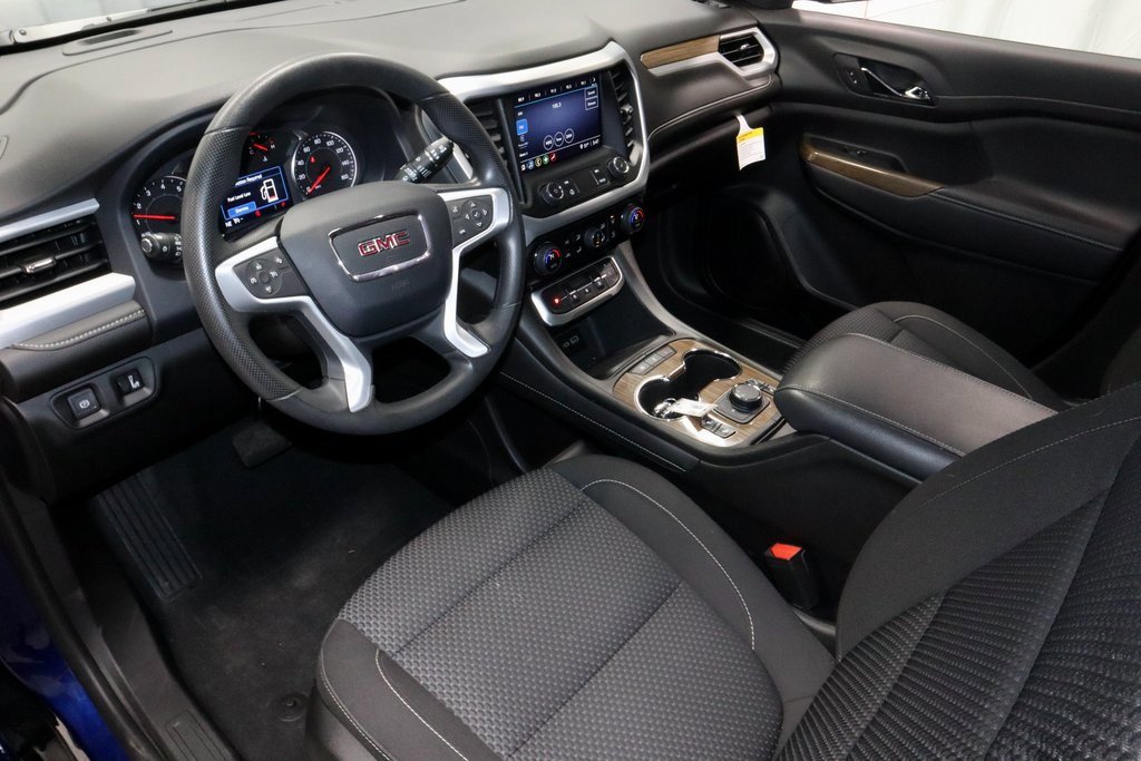 Used 2023 GMC Acadia SLE w/ Driver Convenience Package image 25