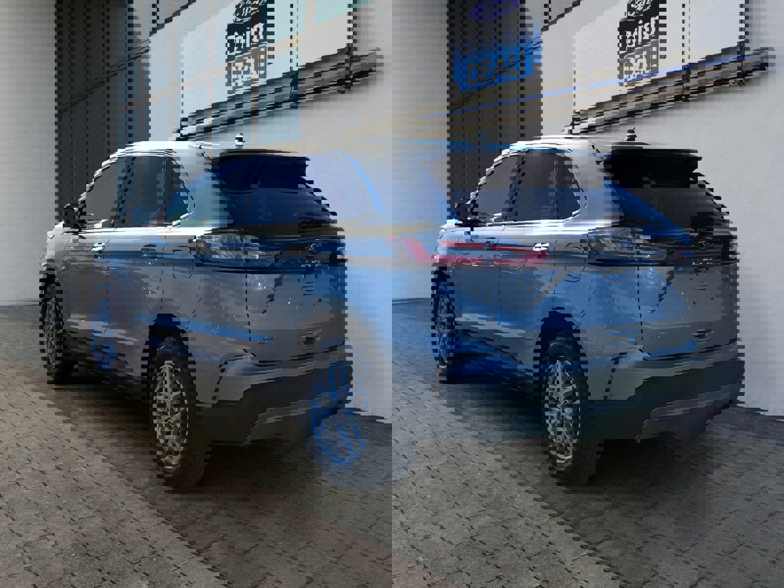 Certified 2022 Ford Edge SEL image 3