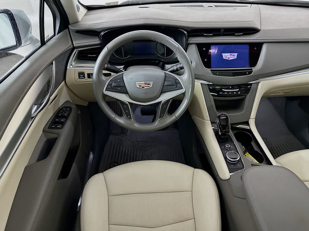 Used 2022 Cadillac XT5 Premium Luxury AWD/4WD image 10
