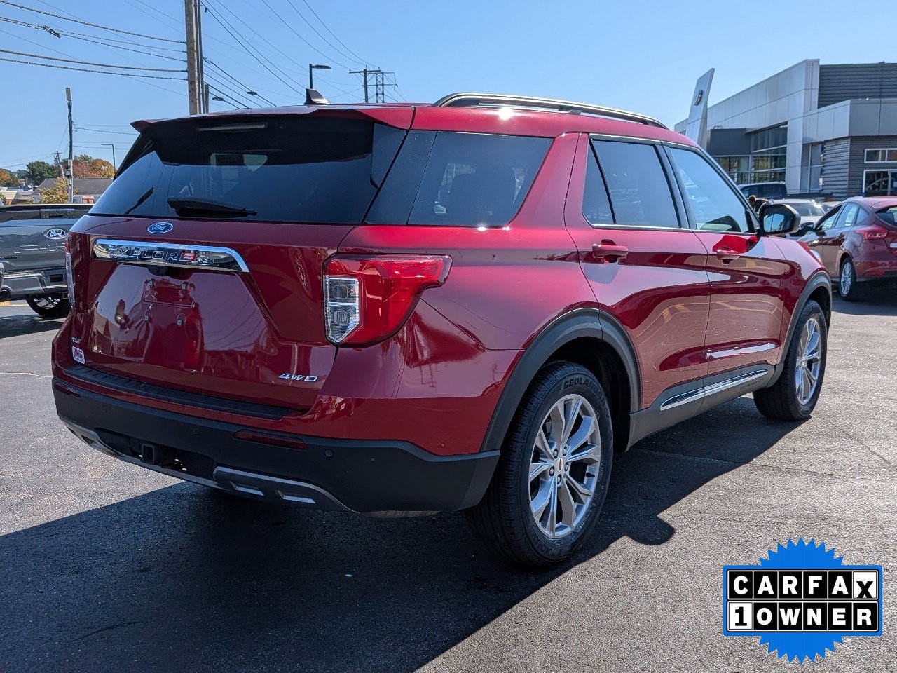 Certified 2023 Ford Explorer XLT w/ Equipment Group 202A AWD/4WD image 4