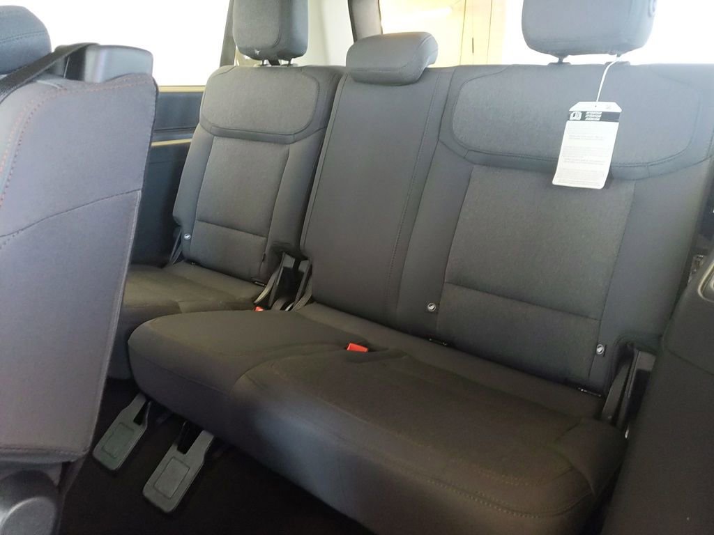 Certified 2025 Ford Expedition Max Active AWD/4WD image 15