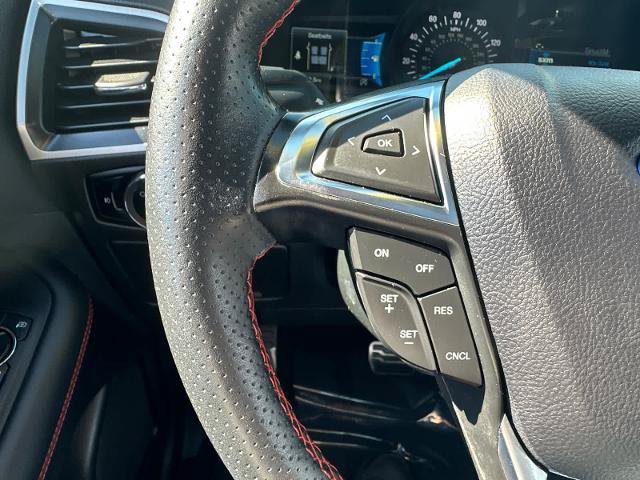 Certified 2024 Ford Edge ST-Line AWD/4WD image 19