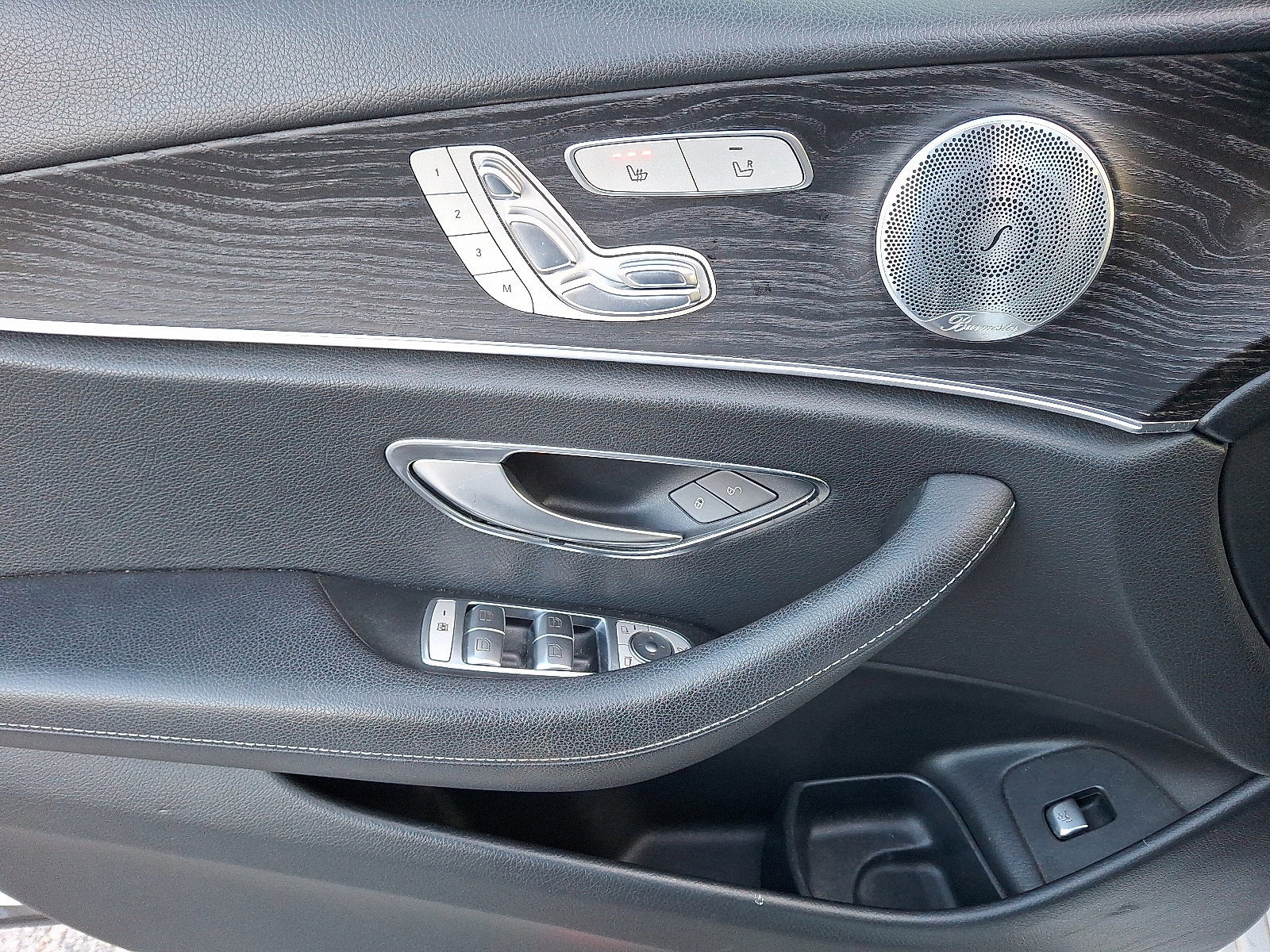 Used 2018 Mercedes-Benz E 300 4MATIC image 15