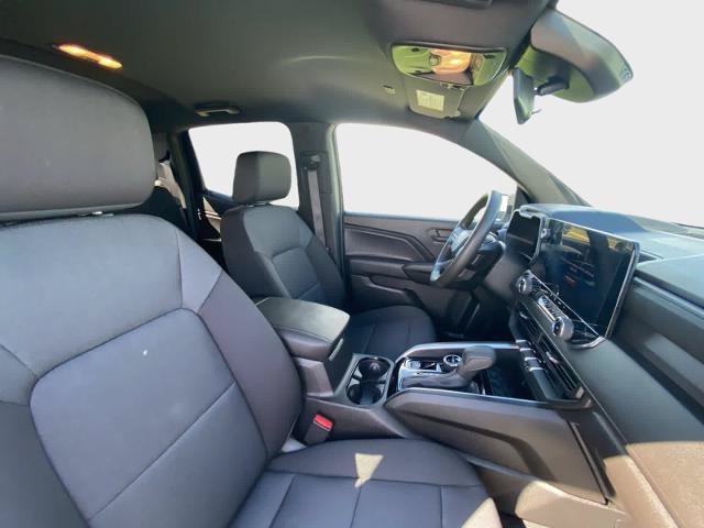Used 2024 Chevrolet Colorado Trail Boss w/ Advanced Trailering Package AWD/4WD image 14