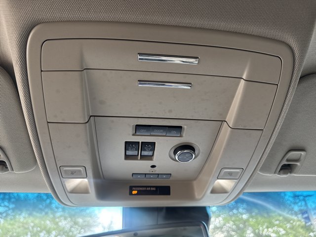 Used 2019 GMC Yukon SLT w/ Premium Edition RWD image 33