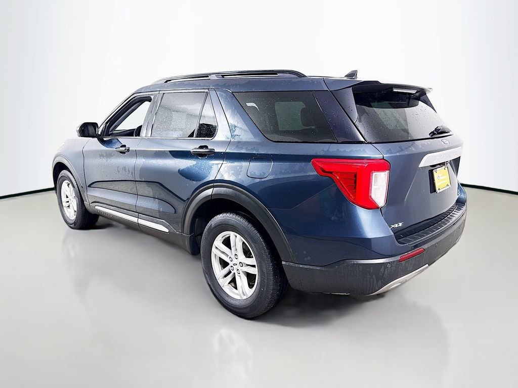 Certified 2023 Ford Explorer XLT w/ Equipment Group 202A image 3