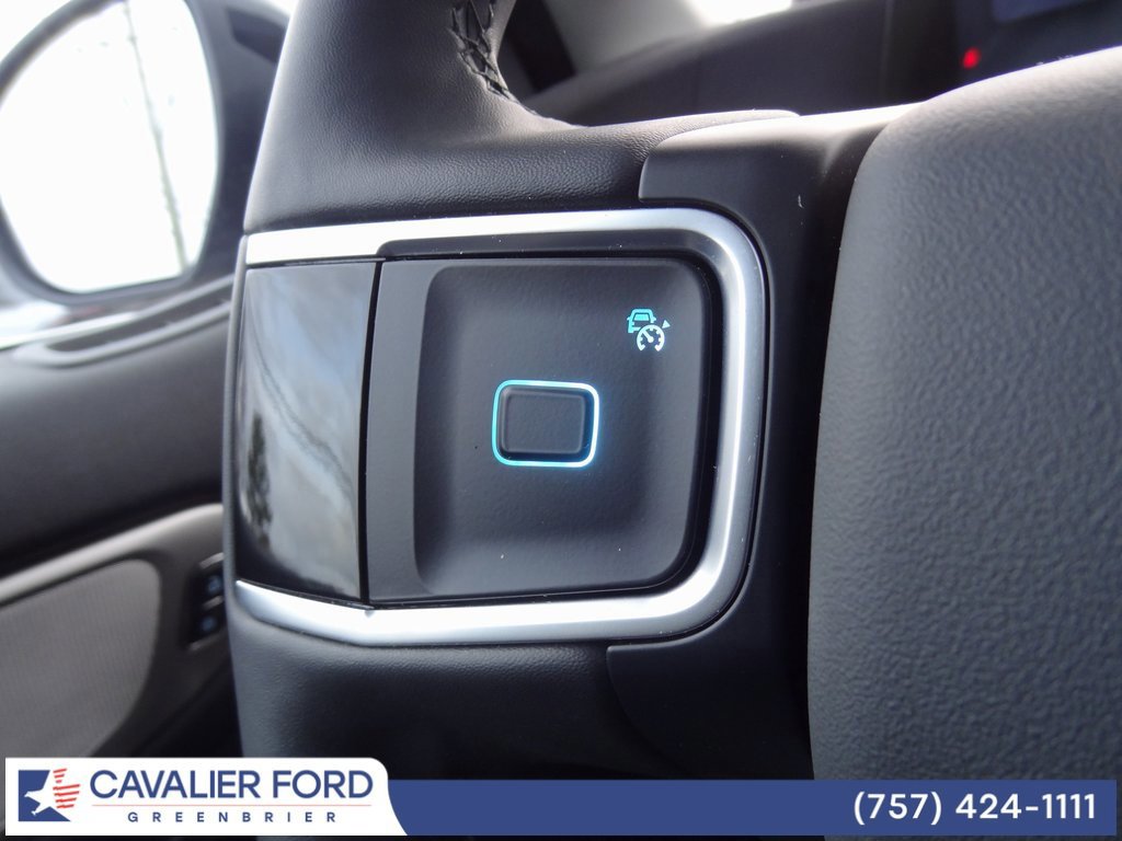 Certified 2025 Ford Expedition Active image 34