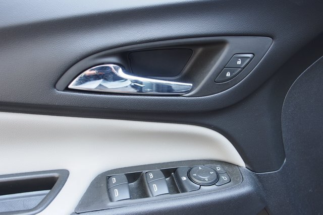 Used 2024 Chevrolet Equinox LS w/ LS Convenience Package FWD image 19