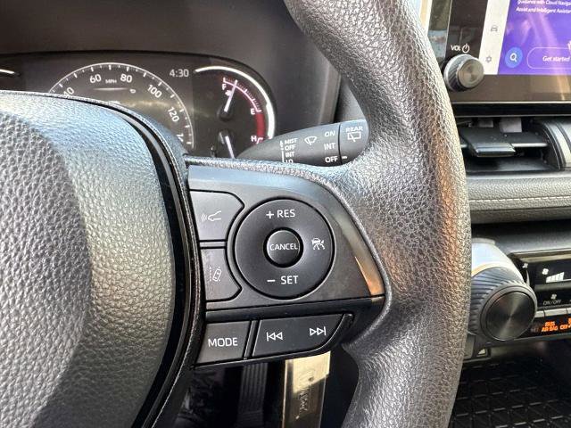 Used 2024 Toyota RAV4 LE image 20