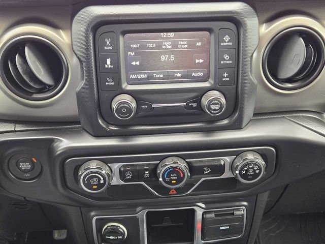 Used 2019 Jeep Wrangler Sport AWD/4WD image 16