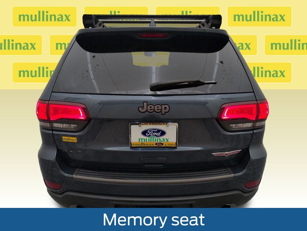 Used 2020 Jeep Grand Cherokee Trailhawk w/ Trailhawk Luxury Group image 38