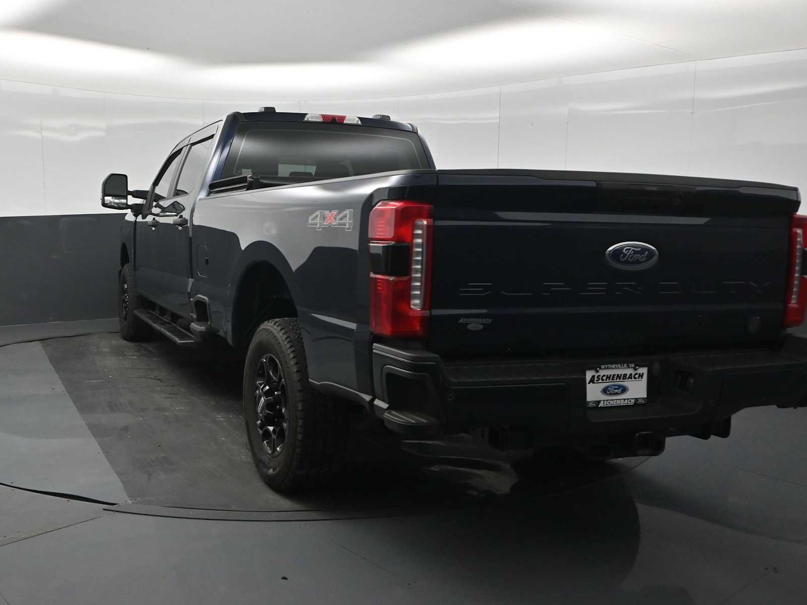 Certified 2024 Ford F250 XL w/ STX Appearance Package AWD/4WD image 6