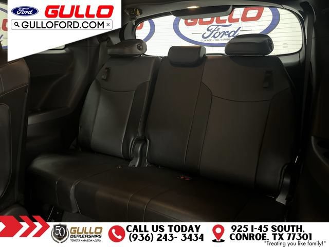 Used 2024 Toyota Sienna AWD image 16