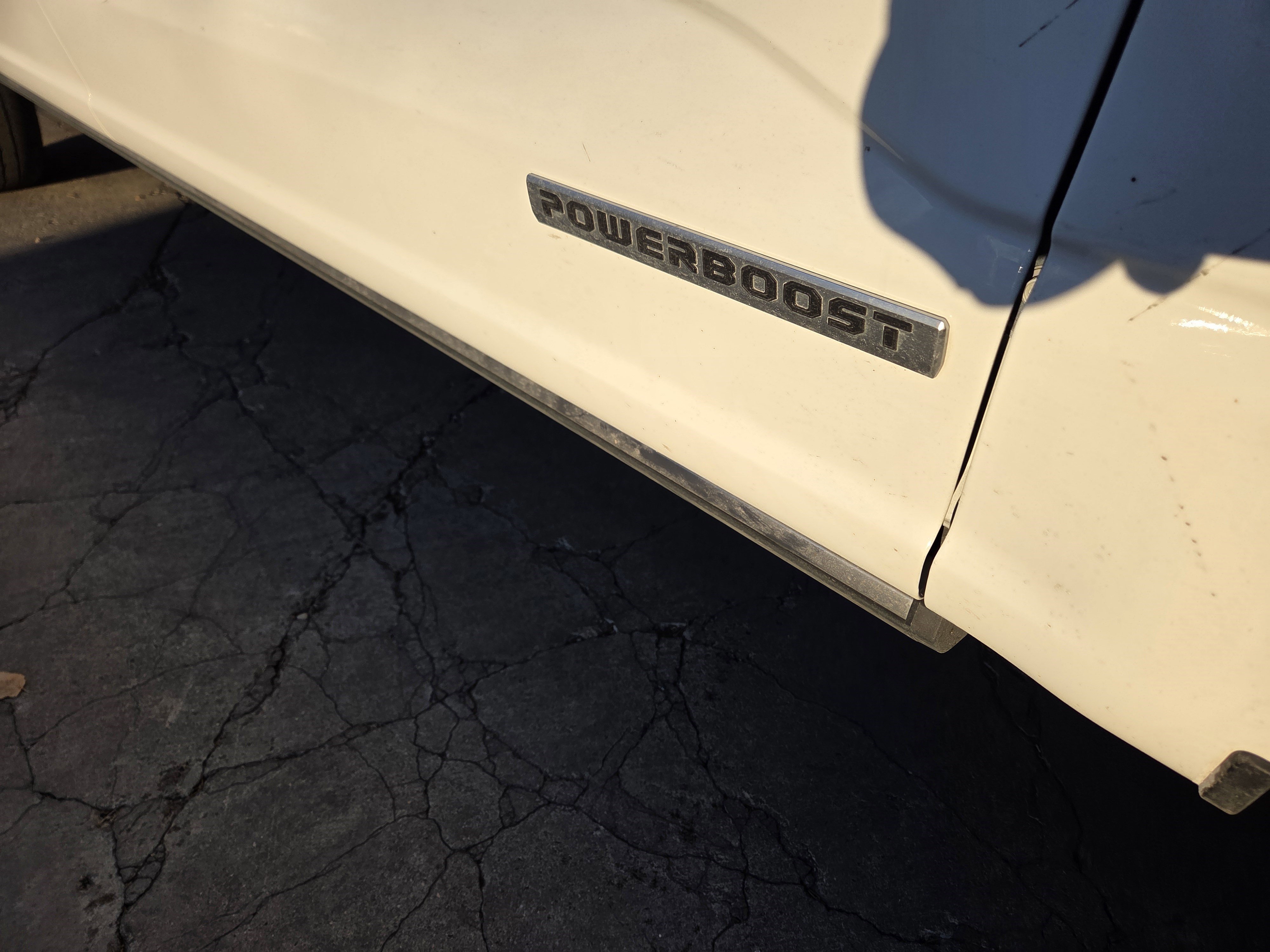 Certified 2023 Ford F150 Lariat w/ Equipment Group 502A High image 16