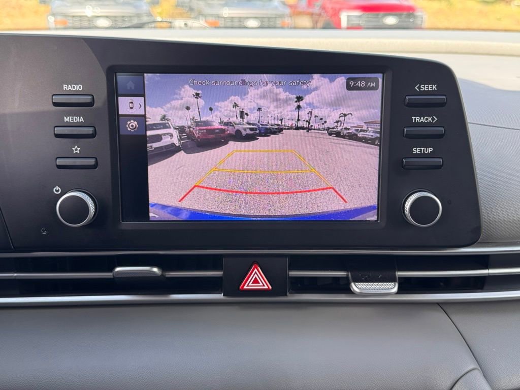 Used 2024 Hyundai Elantra SE FWD image 26