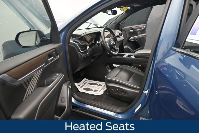 Used 2024 GMC Acadia Denali AWD/4WD image 14