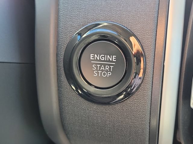 Certified 2025 Ford Expedition Active RWD image 11