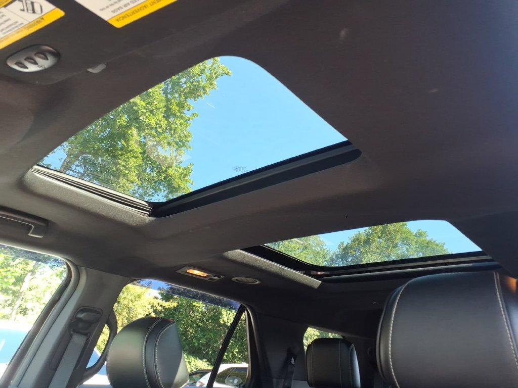 Certified 2017 Ford Explorer Platinum AWD/4WD image 20