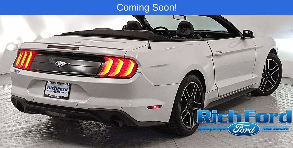 Certified 2020 Ford Mustang Premium RWD image 3