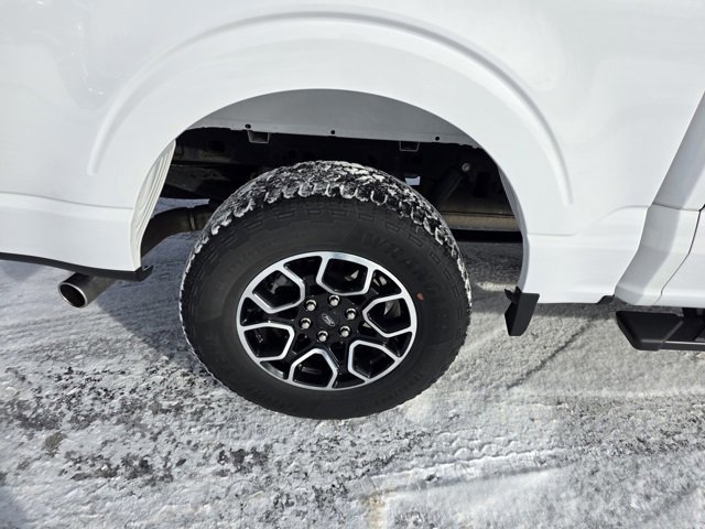 Certified 2022 Ford F150 XLT w/ Equipment Group 302A High image 8