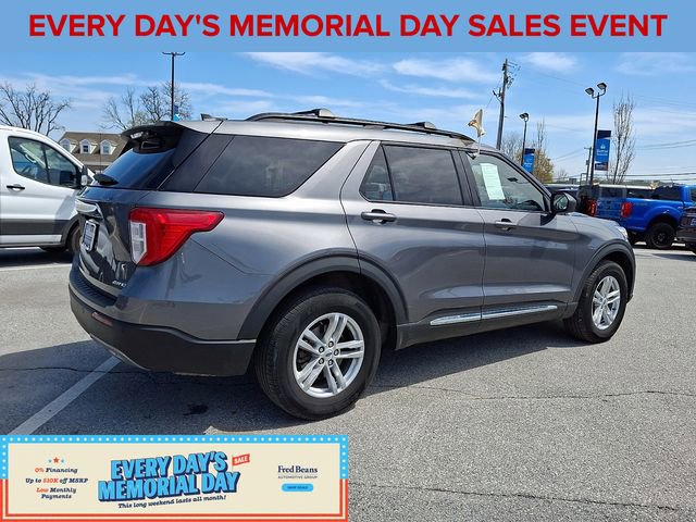 Certified 2022 Ford Explorer XLT w/ Equipment Group 202A AWD/4WD image 11
