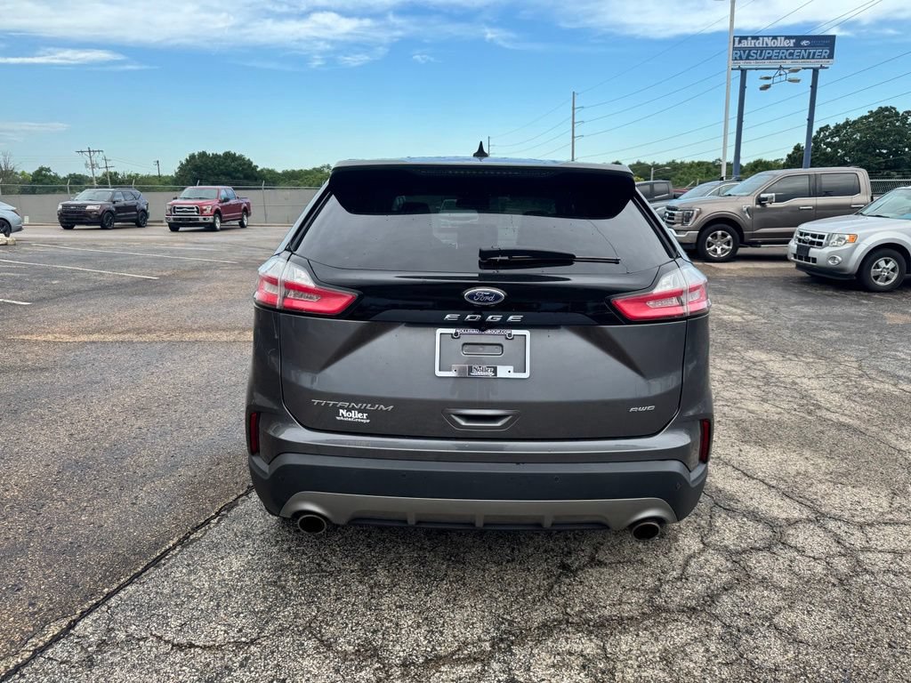 Certified 2022 Ford Edge Titanium w/ Equipment Group 301A AWD/4WD image 6