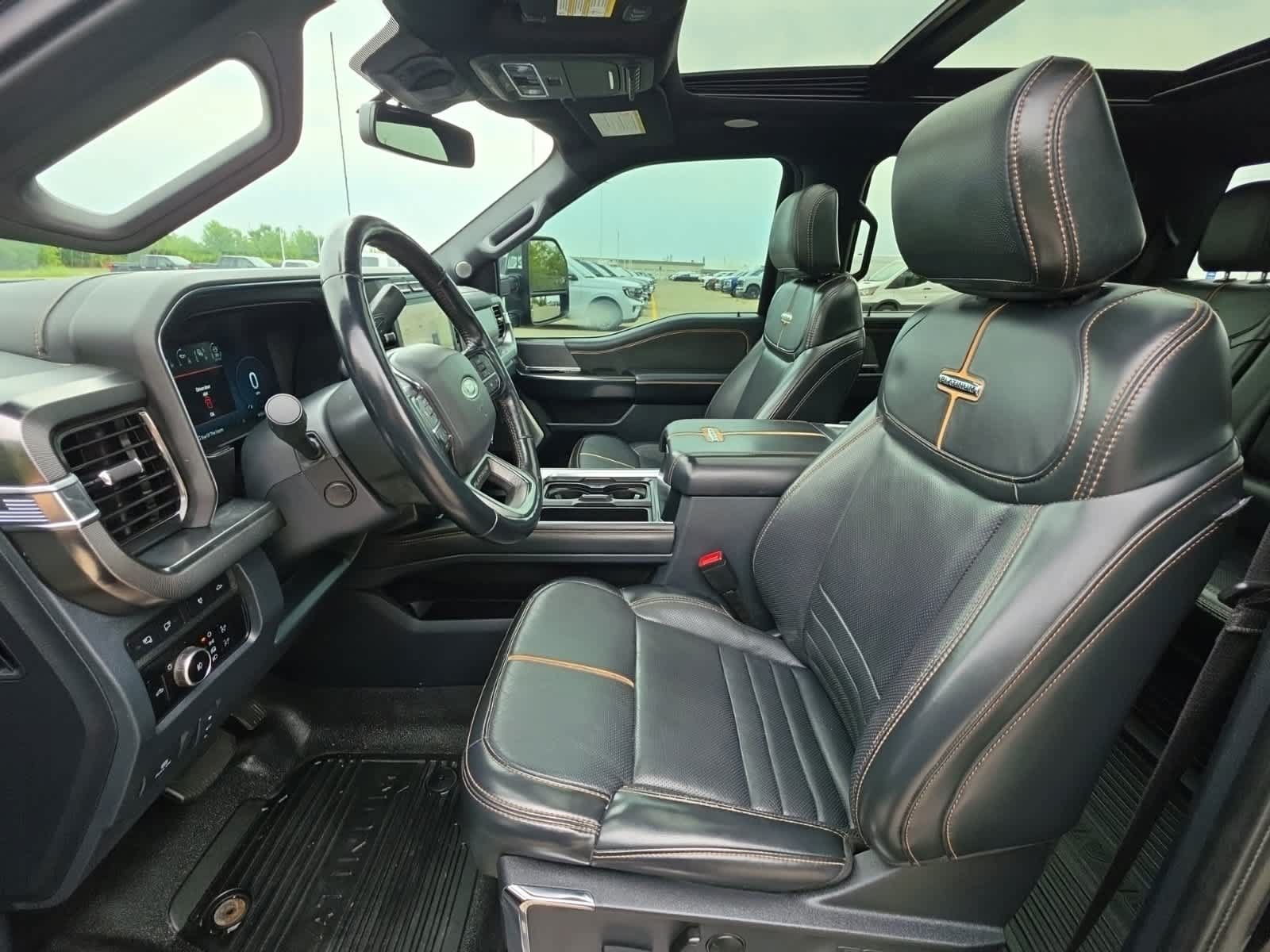 Certified 2023 Ford F250 Platinum w/ Tremor Off-Road Package AWD/4WD image 23
