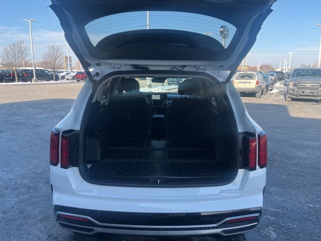 Used 2023 Kia Sorento SX image 8