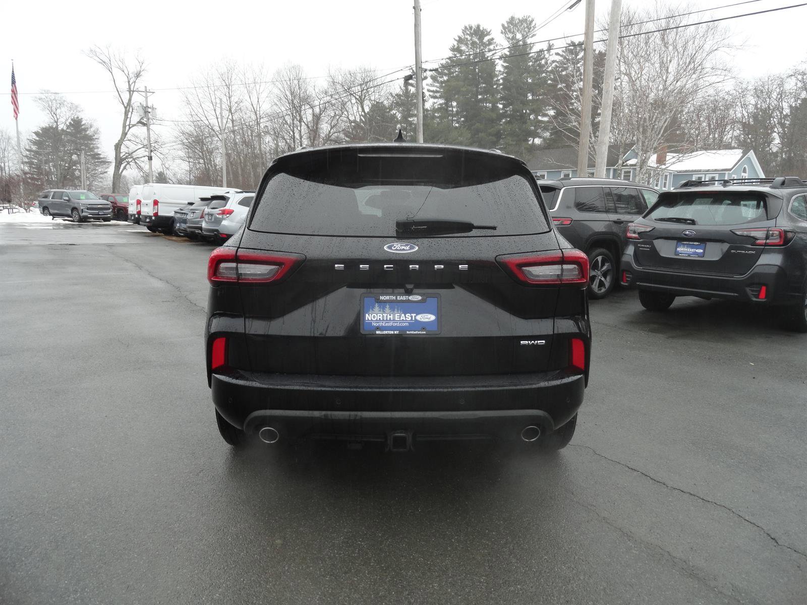 Certified 2023 Ford Escape ST-Line Elite w/ Premium Technology Package image 4