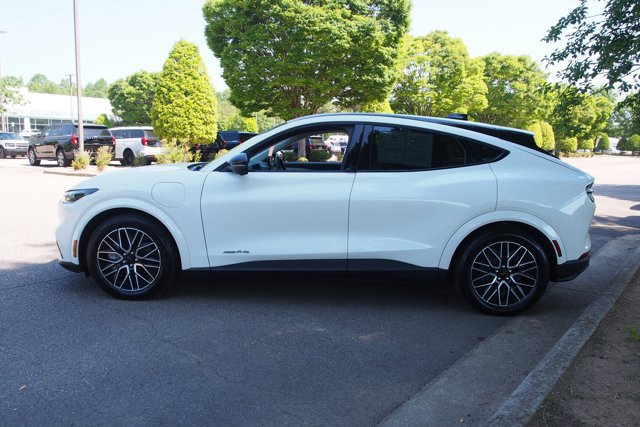 Certified 2025 Ford Mustang Mach-E Premium AWD/4WD image 4