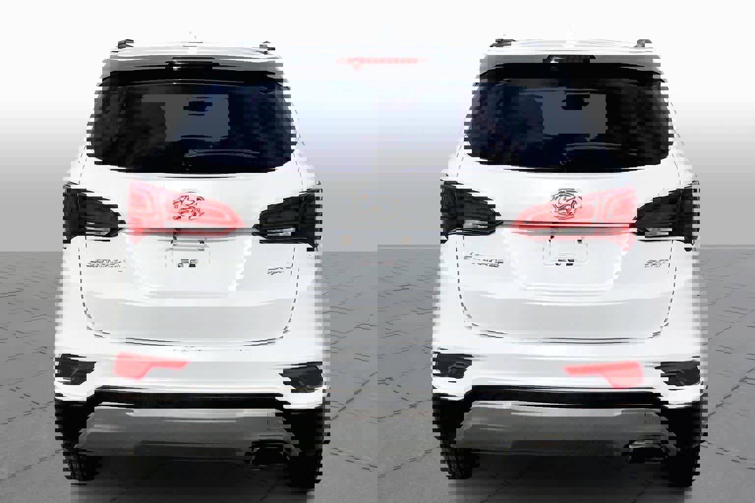 Used 2017 Hyundai Santa Fe Sport image 3