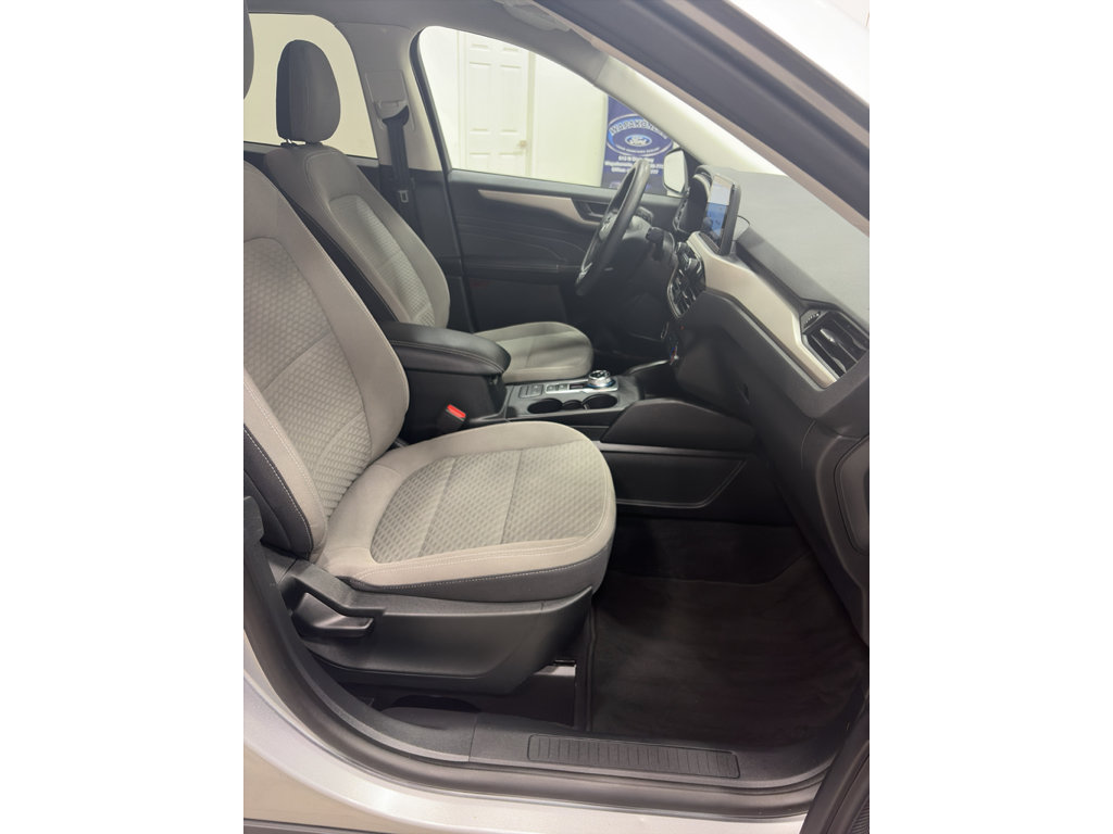 Certified 2022 Ford Escape SE FWD image 29