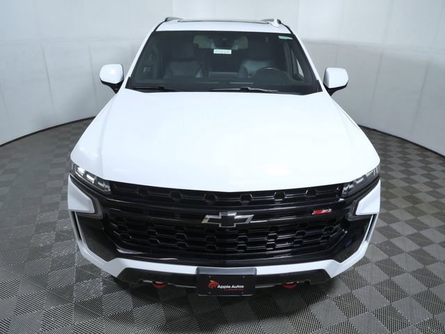 Used 2023 Chevrolet Tahoe Z71 w/ Luxury Package AWD/4WD image 3