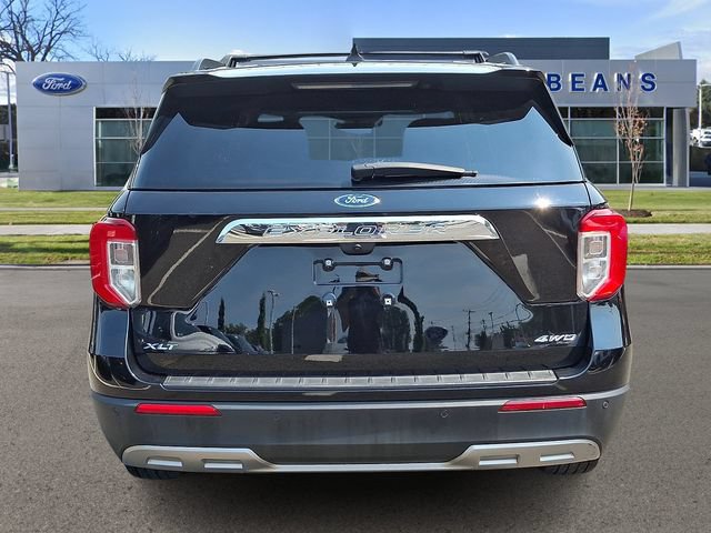 Certified 2023 Ford Explorer XLT w/ Equipment Group 202A AWD/4WD image 6