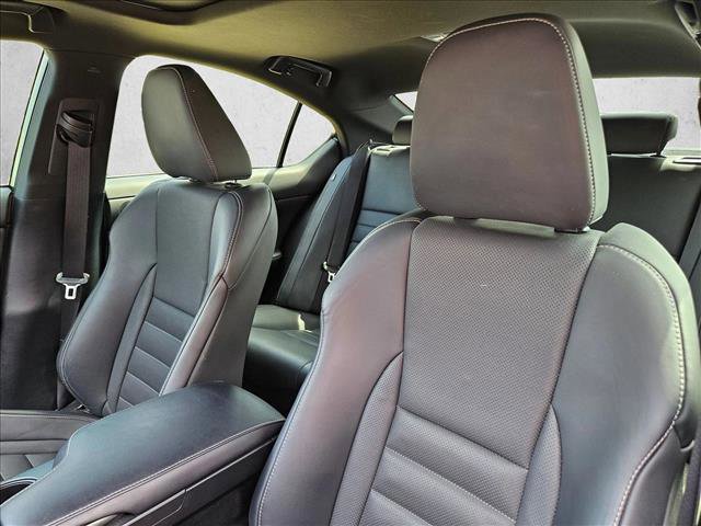 Used 2024 Lexus IS 350 F Sport RWD image 13