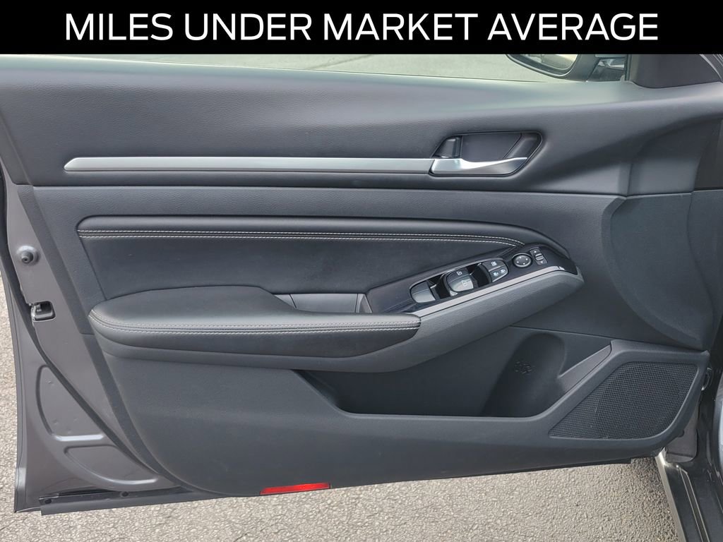 Used 2021 Nissan Altima 2.5 SL FWD image 17