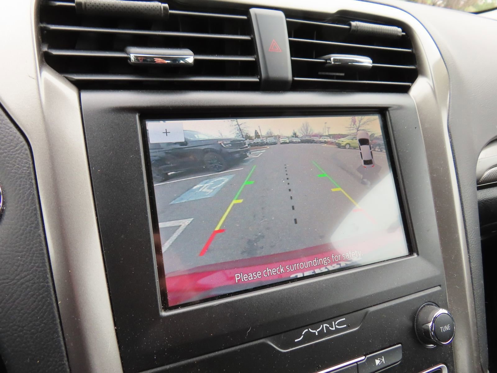 Certified 2019 Ford Fusion SE image 24