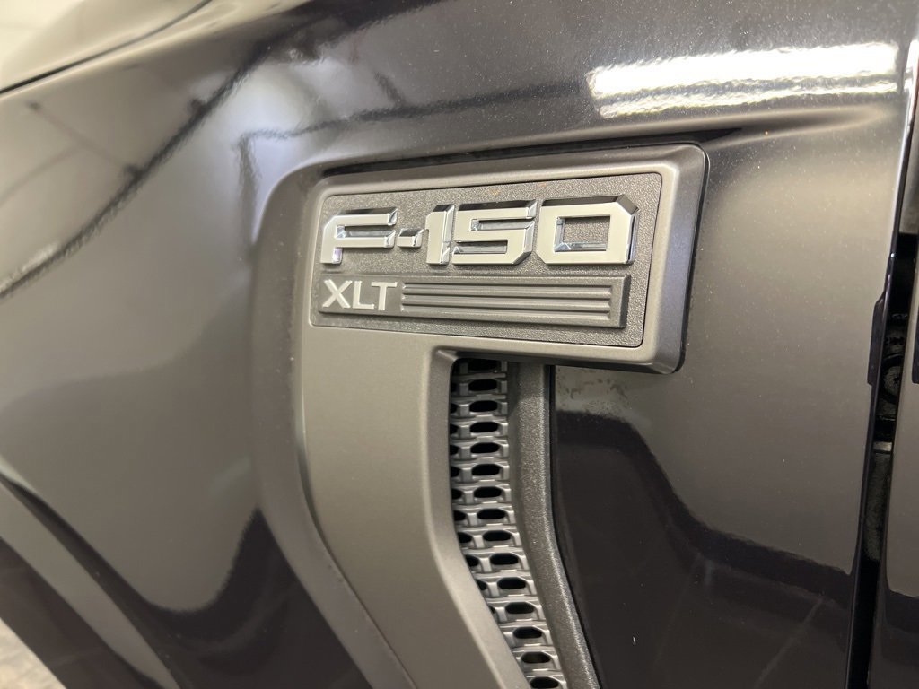 Certified 2022 Ford F150 XLT w/ Equipment Group 302A High image 40
