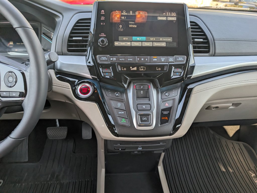 Used 2023 Honda Odyssey Touring image 22